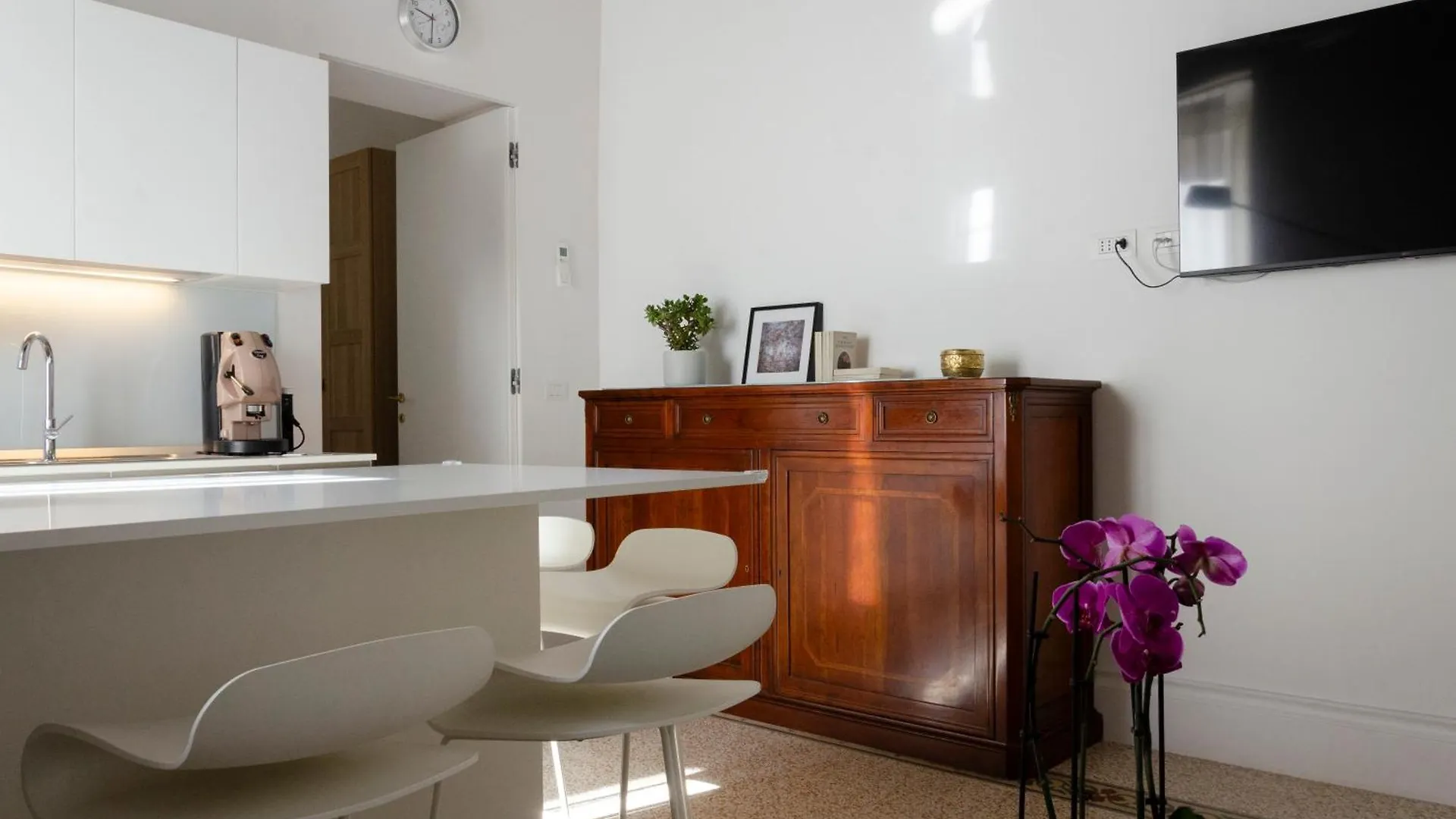 Suite Dante Neapel Italien